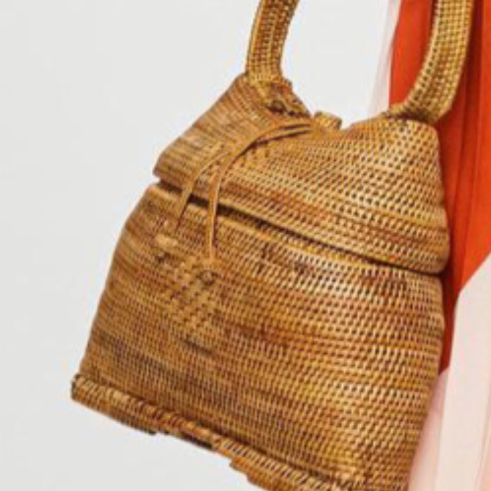 ISO Mango basket bag natural